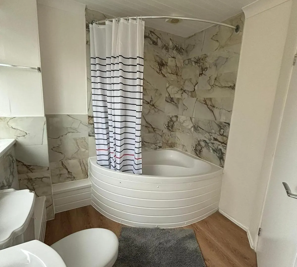 Mottisfont Road House Villa Abbey Wood United Kingdom